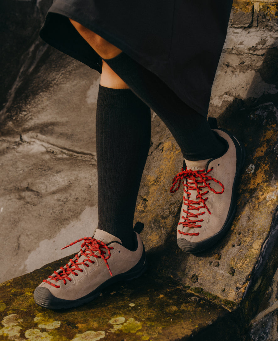 Women's Jasper Sneaker | Hairy Black/Black - Image 8